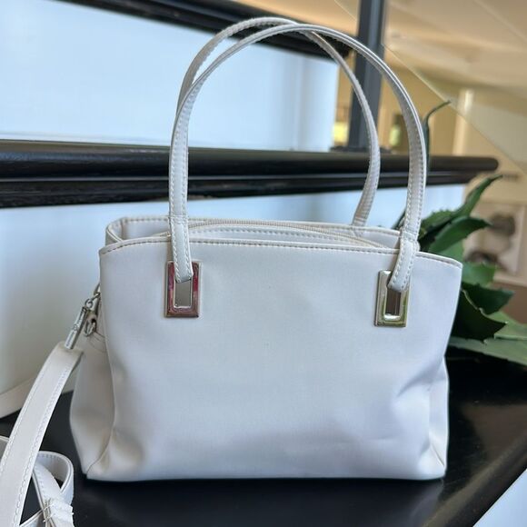 Frankie & Johnnie Nylon Crossbody Shoulder Satchel Purse Neutral new - Picture 3 of 10